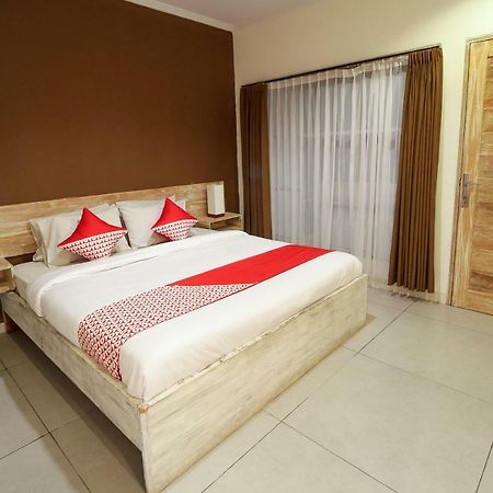 Mesari Beach Inn & Stables 塞米亚克 外观 照片